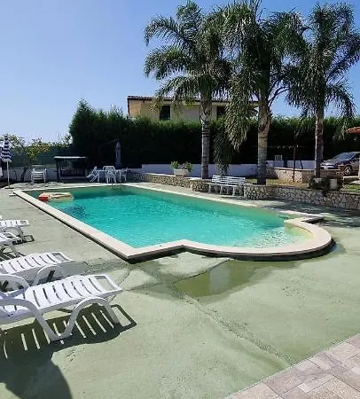 Maria Con Piscina E Giardino Privato * סנטה מריה