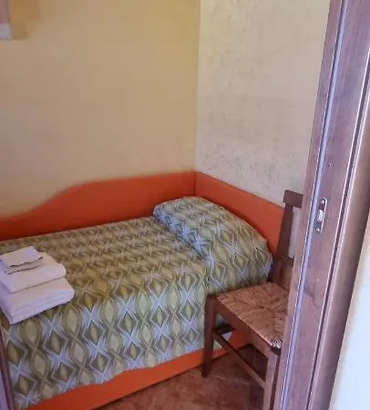 Maria Con Piscina E Giardino Privato בית נופש סנטה מריה