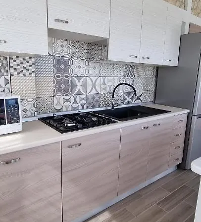 Maria Con Piscina E Giardino Privato בית נופש סנטה מריה
